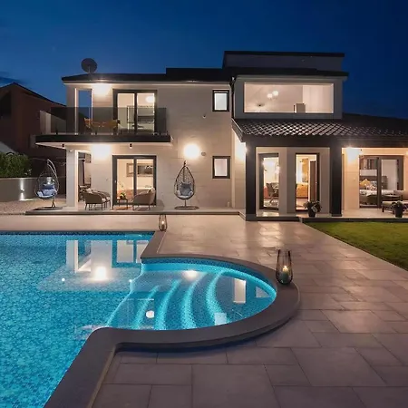 Holiday home Dv *